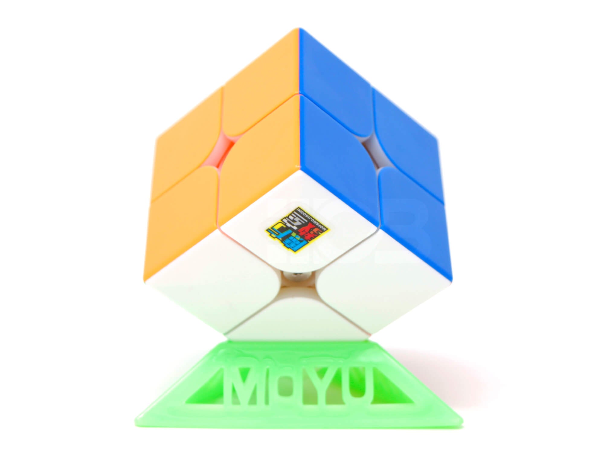 Detalhe das peças stickerless do MoYu RS2M Evolution 2x2 Magnético