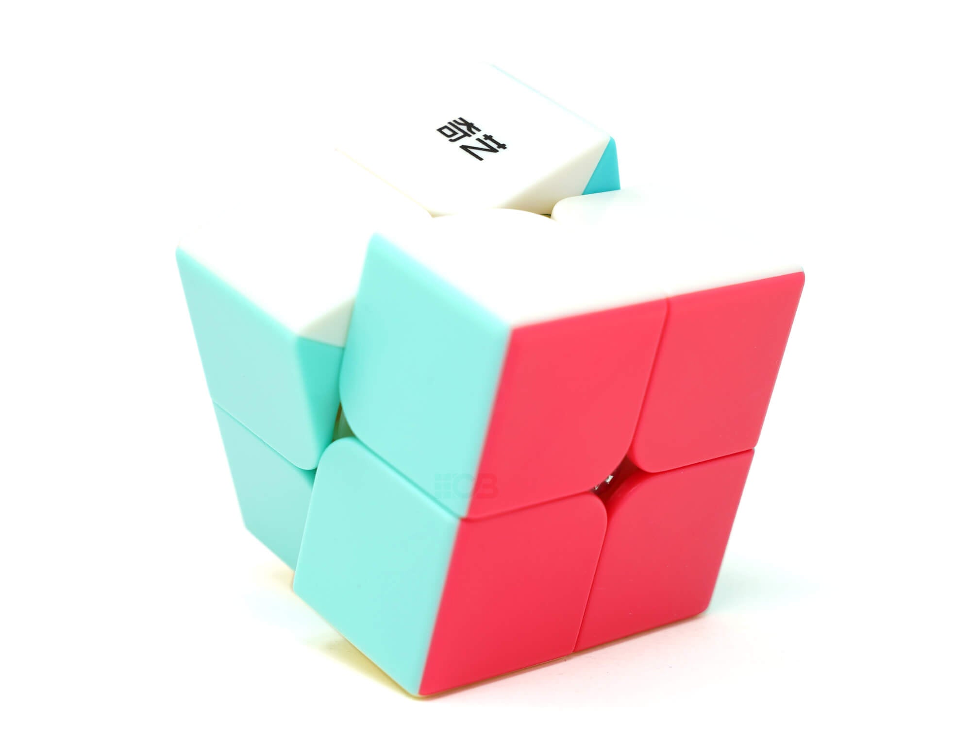 QiDi Pastel 2x2 QiYi — detalhe das peças coloridas e do mecanismo do cubo