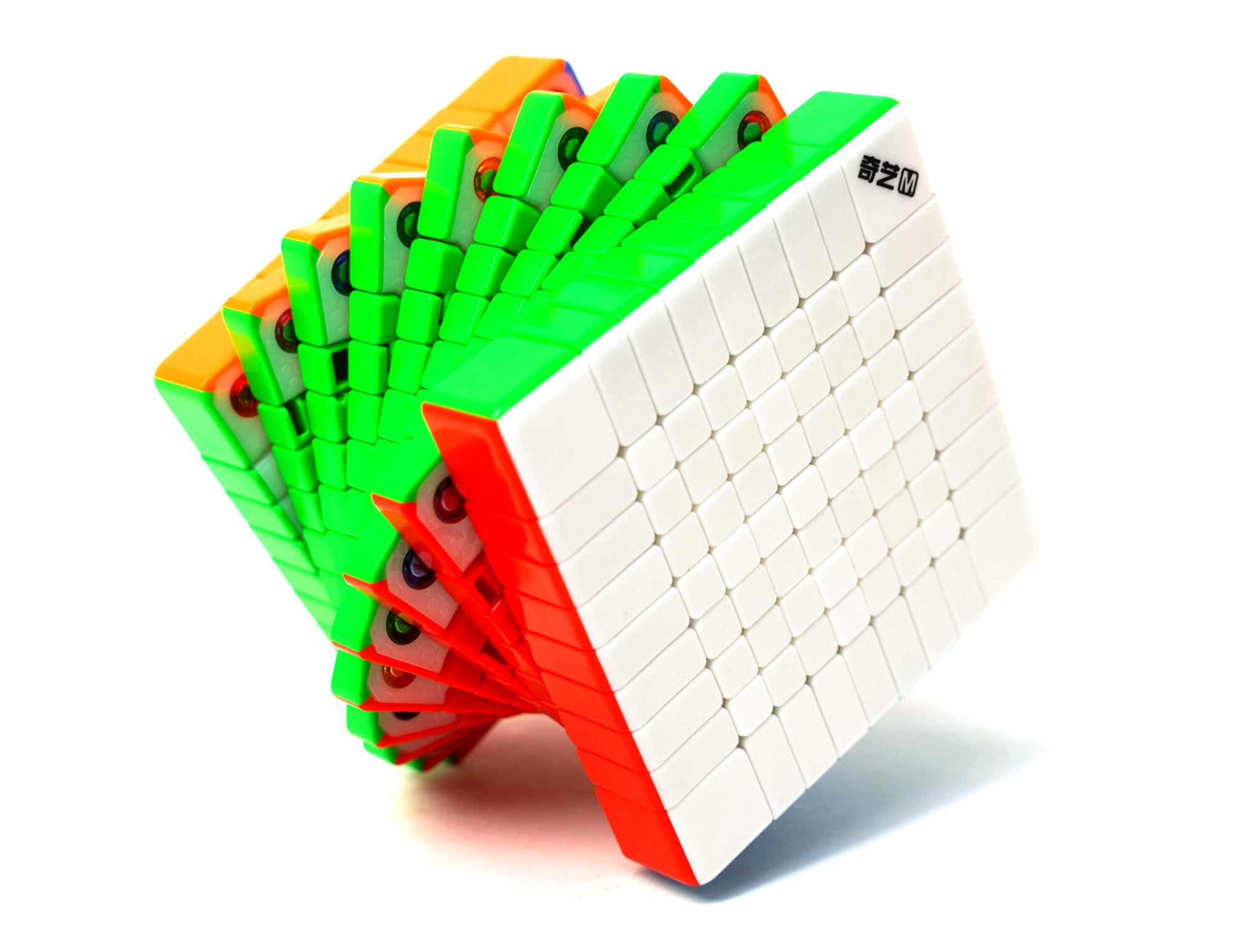 Cubo Mágico 9x9 QiYi Magnético Stickerless — vista frontal mostrando as camadas coloridas