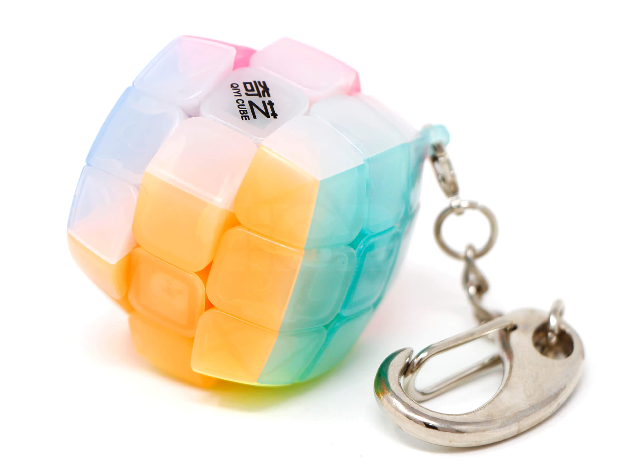 Detalhe das peças translúcidas do Cubo Mágico chaveiro QiYi Pillow Jelly 3x3