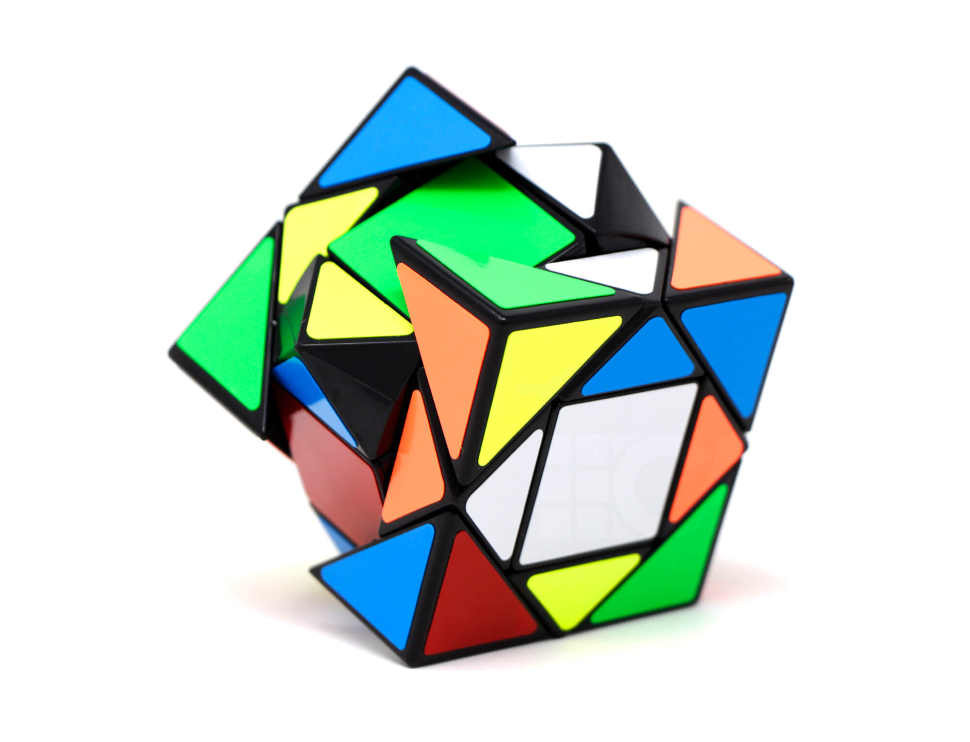 Cubo Mágico Meilong Pandora MoYu em formato resolvido, vista frontal mostrando as peças coloridas