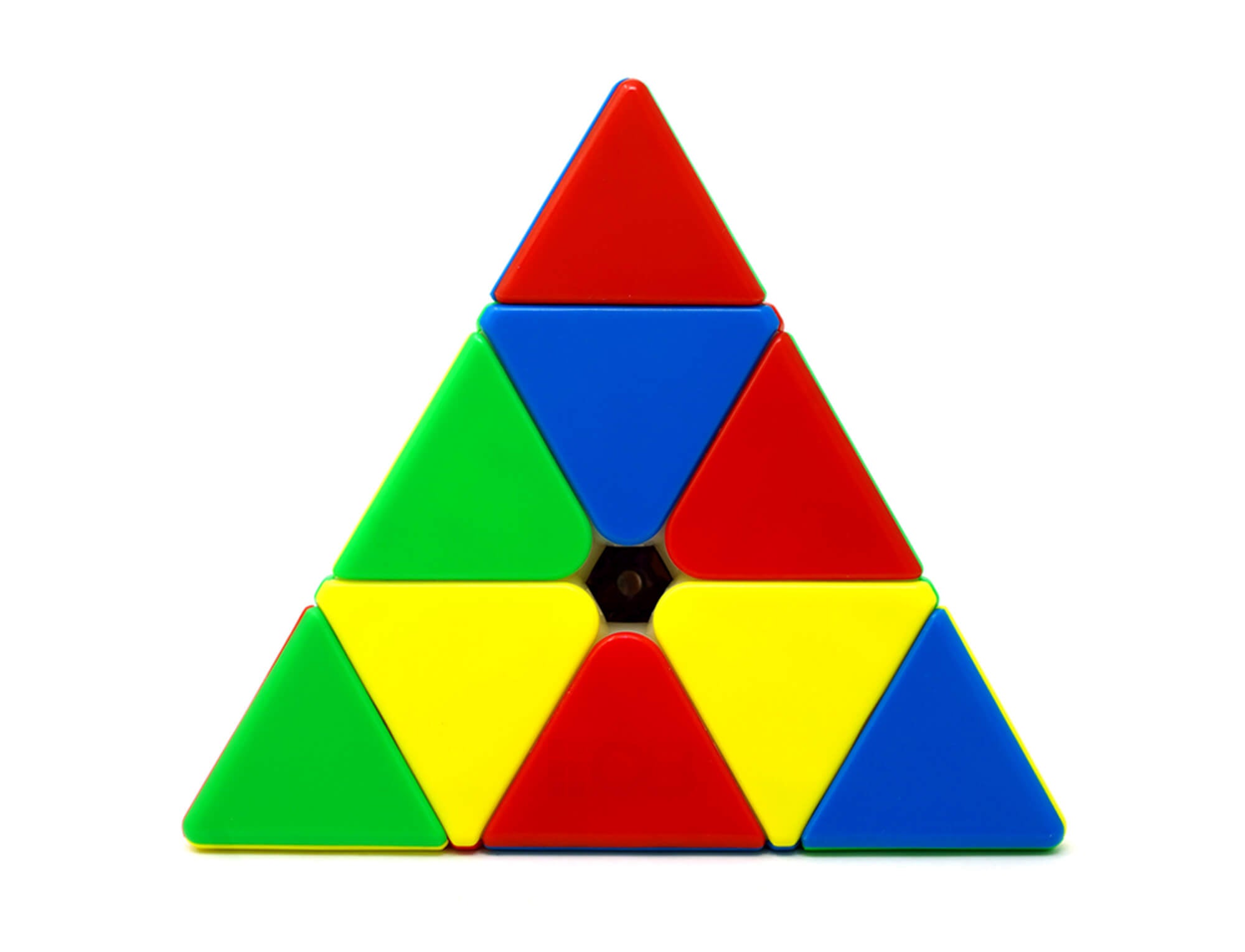 Pyraminx DaYan V3M Standard com movimento parcial evidenciando a fluidez do giro magnético