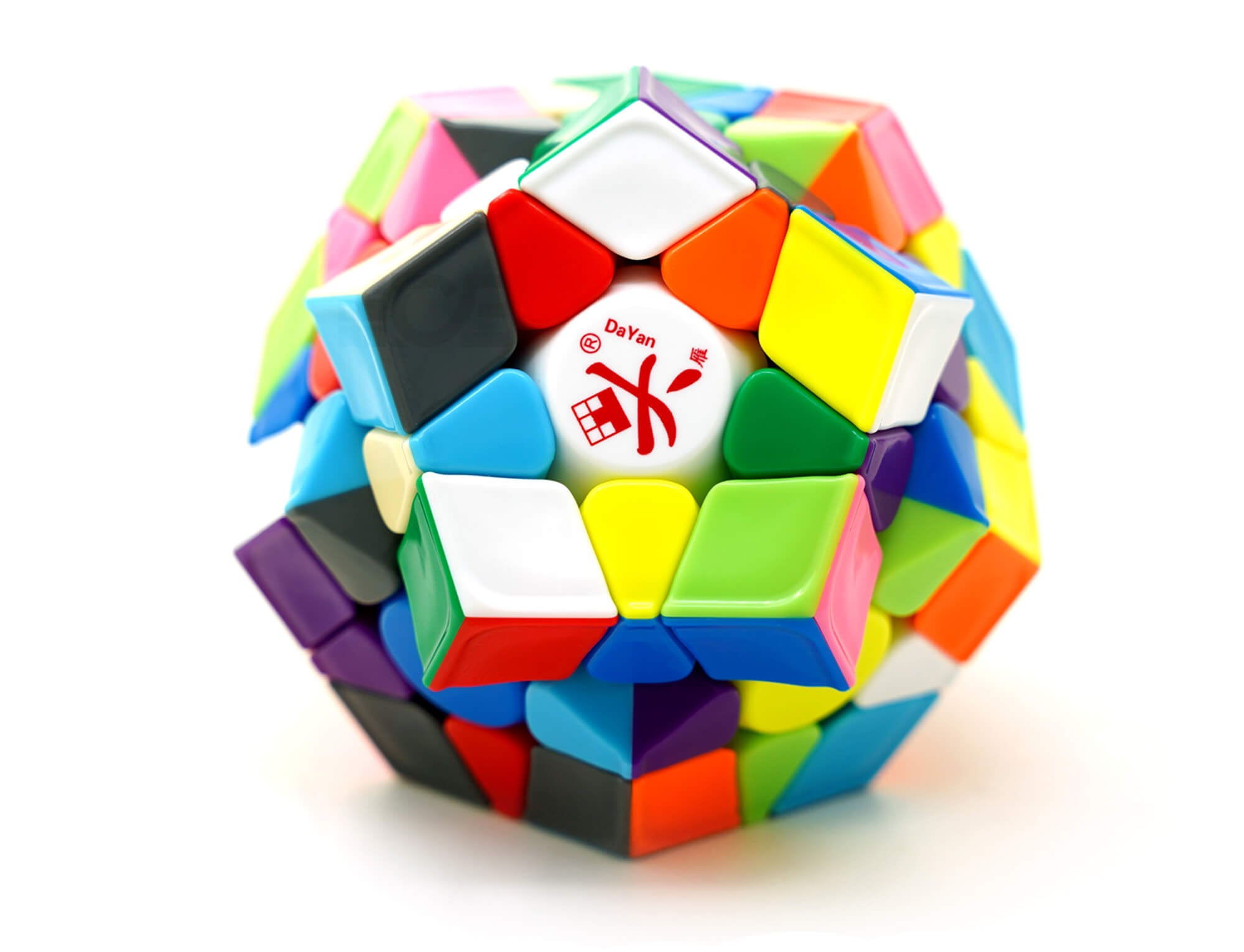 Megaminx DaYan WuMo Pro+ em ângulo lateral destacando o acabamento frosted texturizado