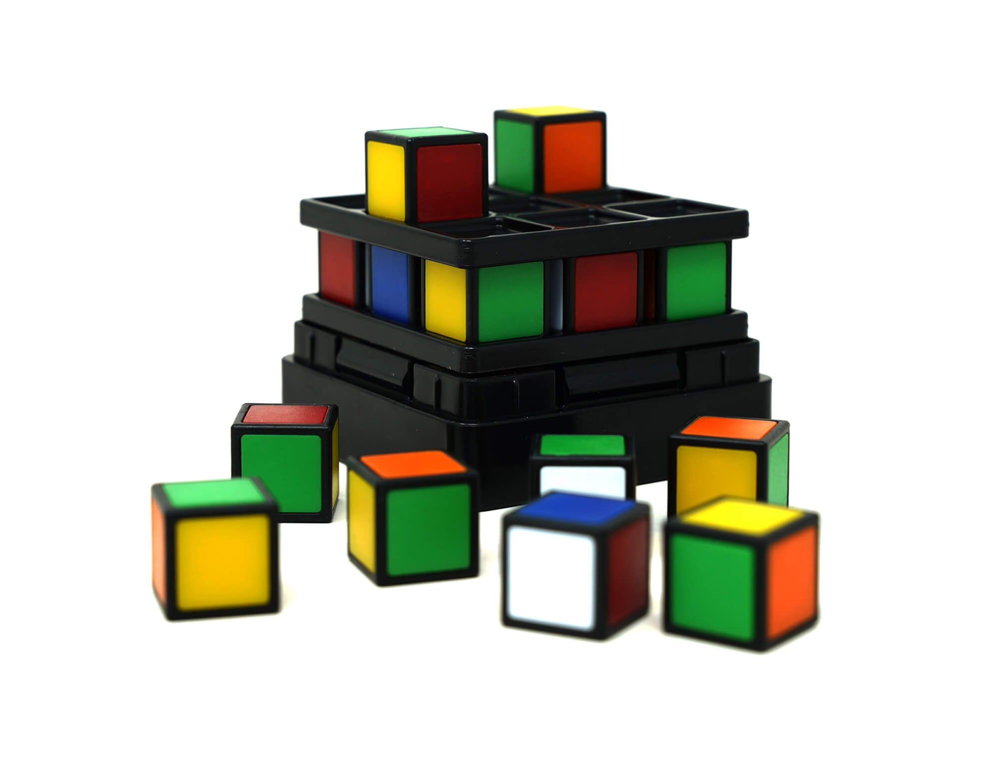 Caixa frontal do Rubik's Roll 5 em 1 com os desafios ilustrados na embalagem