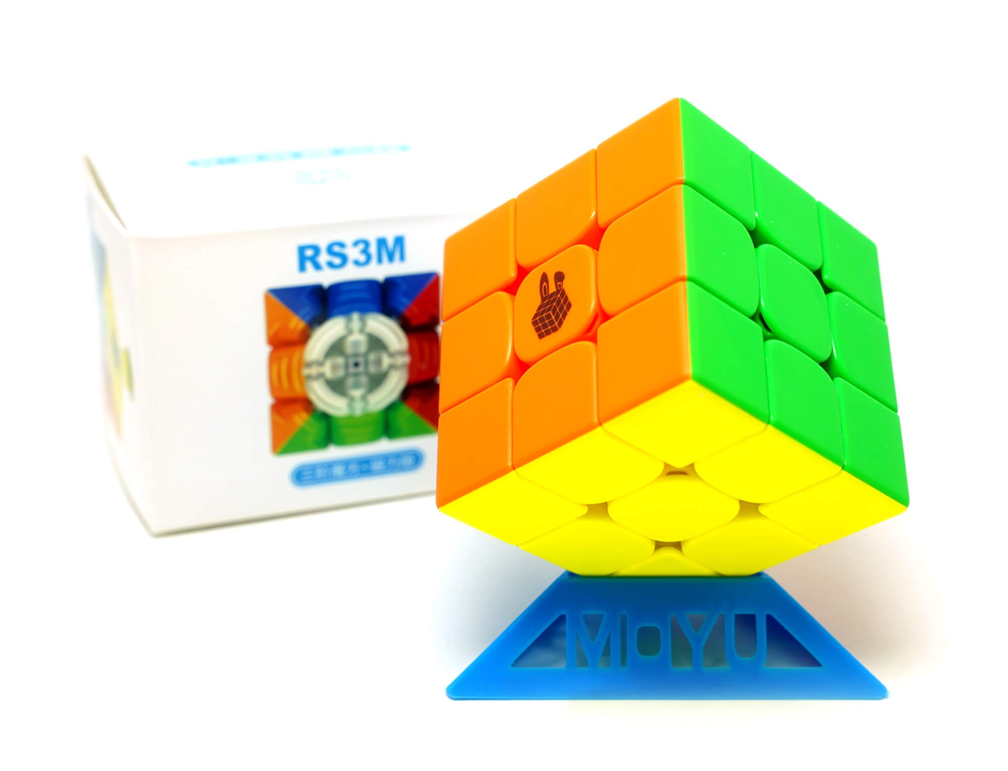 Vista superior do Cubo Mágico 3x3 SC Plus com as camadas levemente desalinhadas