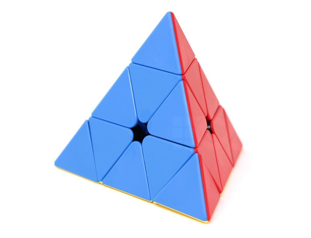 Pyraminx Meilong MoYu stickerless — ângulo lateral evidenciando o acabamento fosco