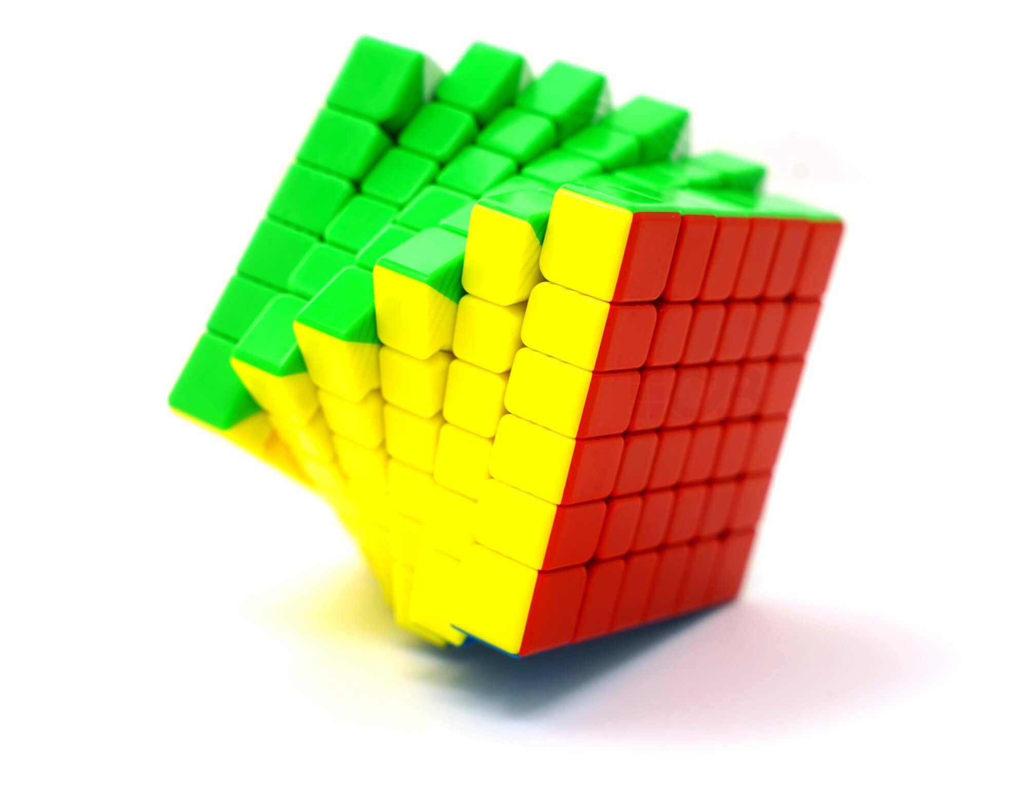 Cubo Mágico 6x6 YJ Yushi V2M Magnético — vista traseira