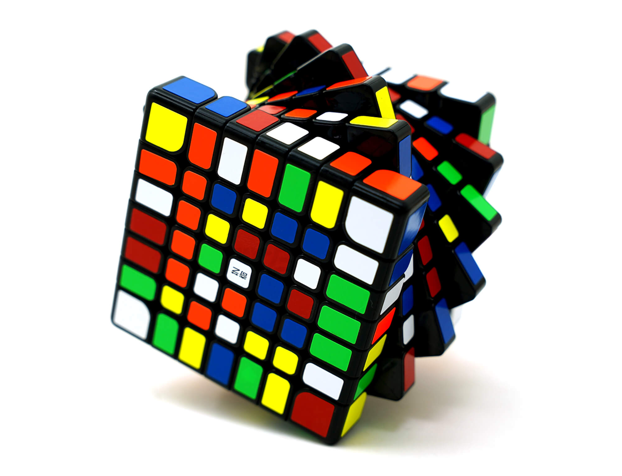 Cubo Mágico 7x7 QiXing Sail QiYi — ângulo lateral mostrando a estrutura das camadas