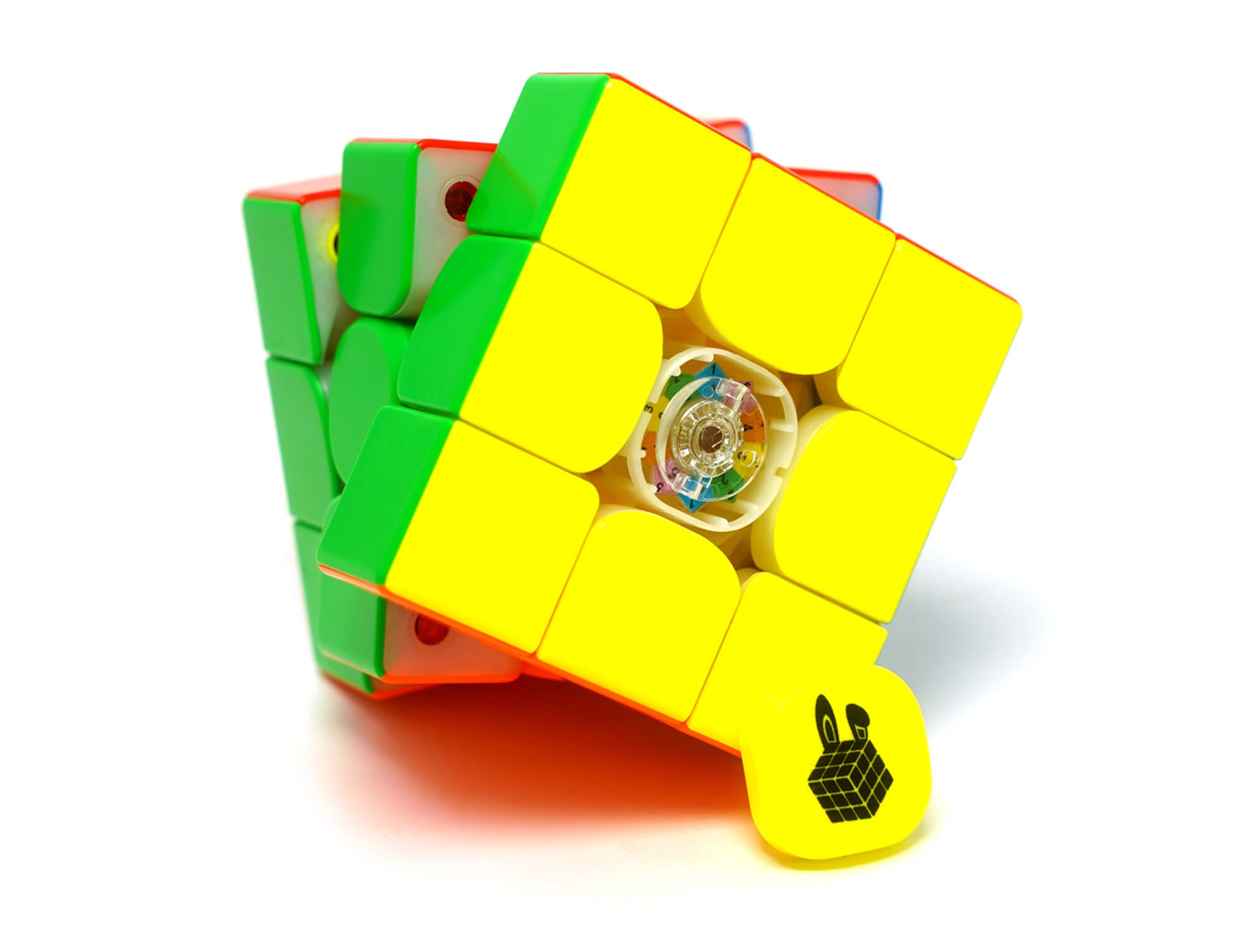 Cubo Mágico 3x3 SC Ultra em posição aberta mostrando o mecanismo interno Ball Core QiYi