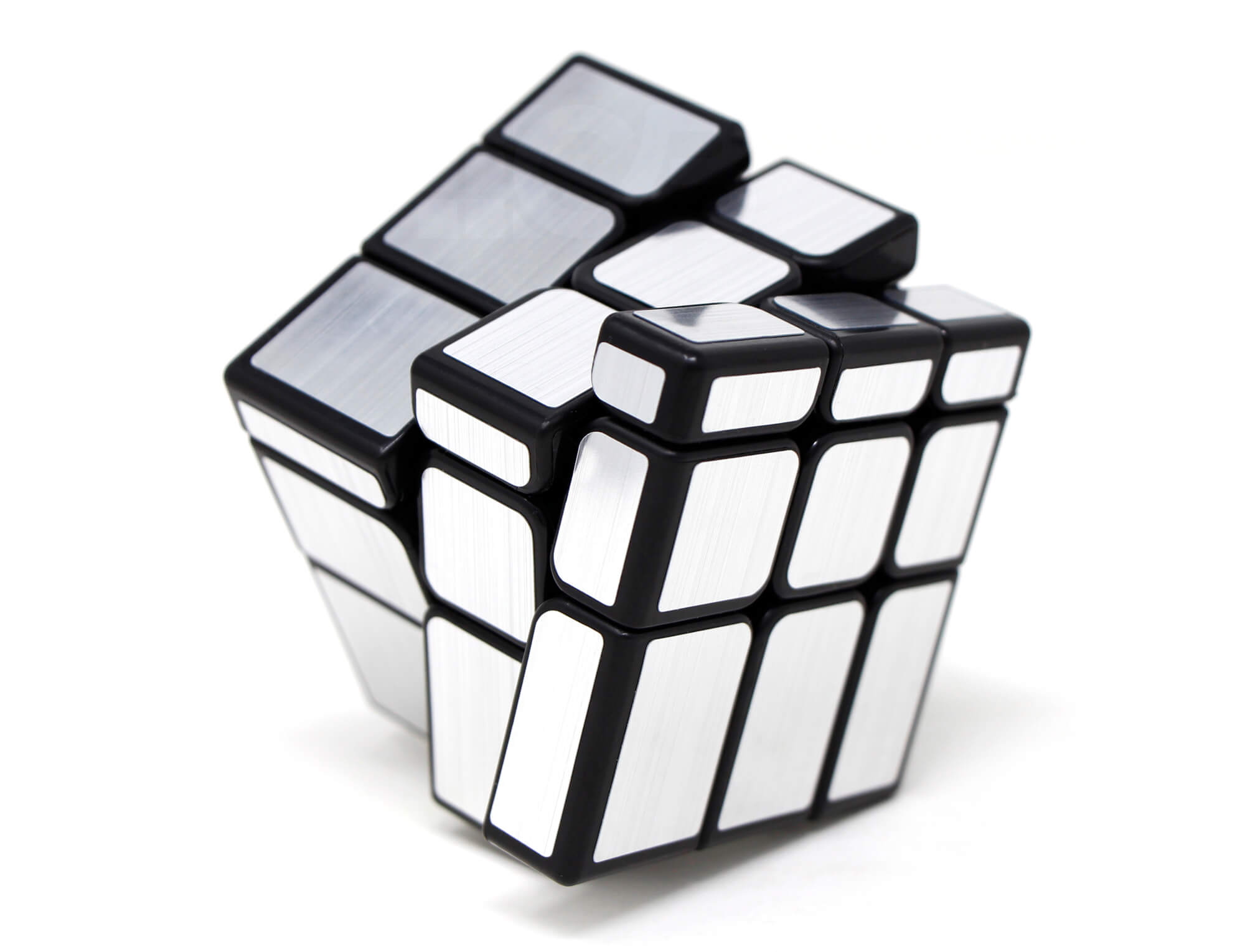 Mirror Blocks 3x3 MoYu prateado em formato cúbico resolvido, vista frontal