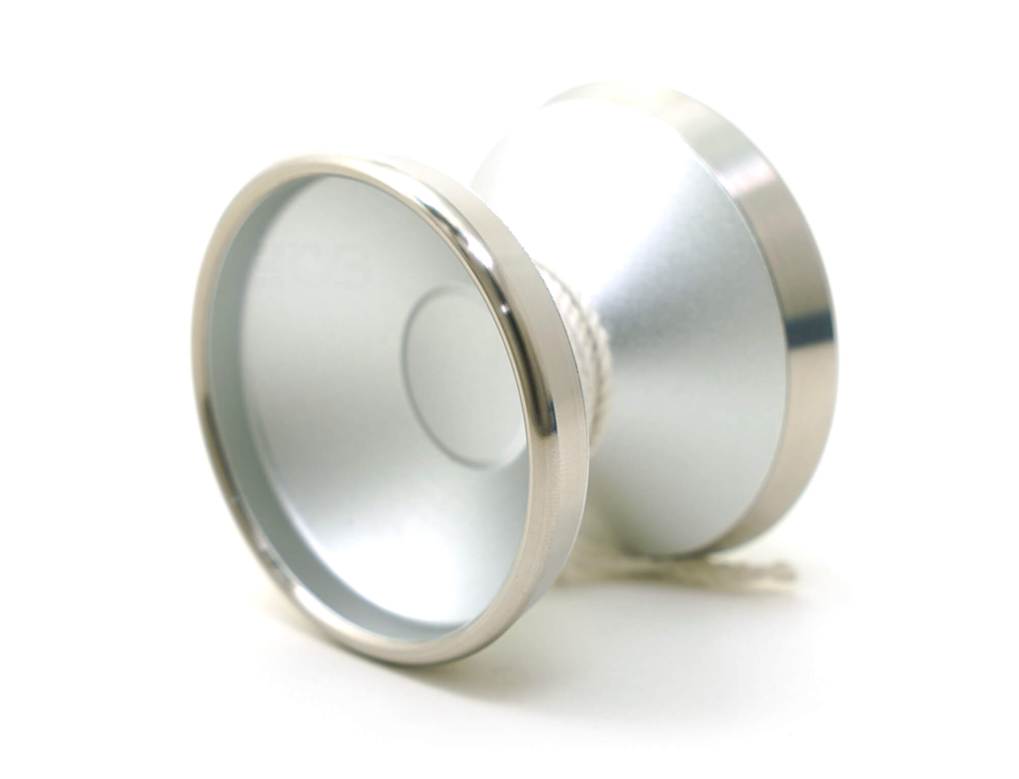 Ioiô P15 Chen Long Yoyo Formula — detalhe do anel de aço inox e acabamento