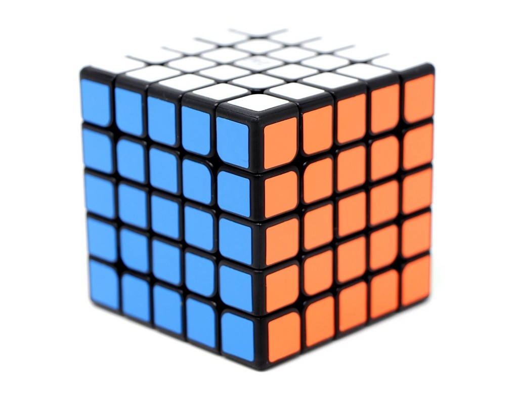 Cubo Mágico 5x5 QiZheng QiYi — ângulo lateral mostrando as cinco camadas