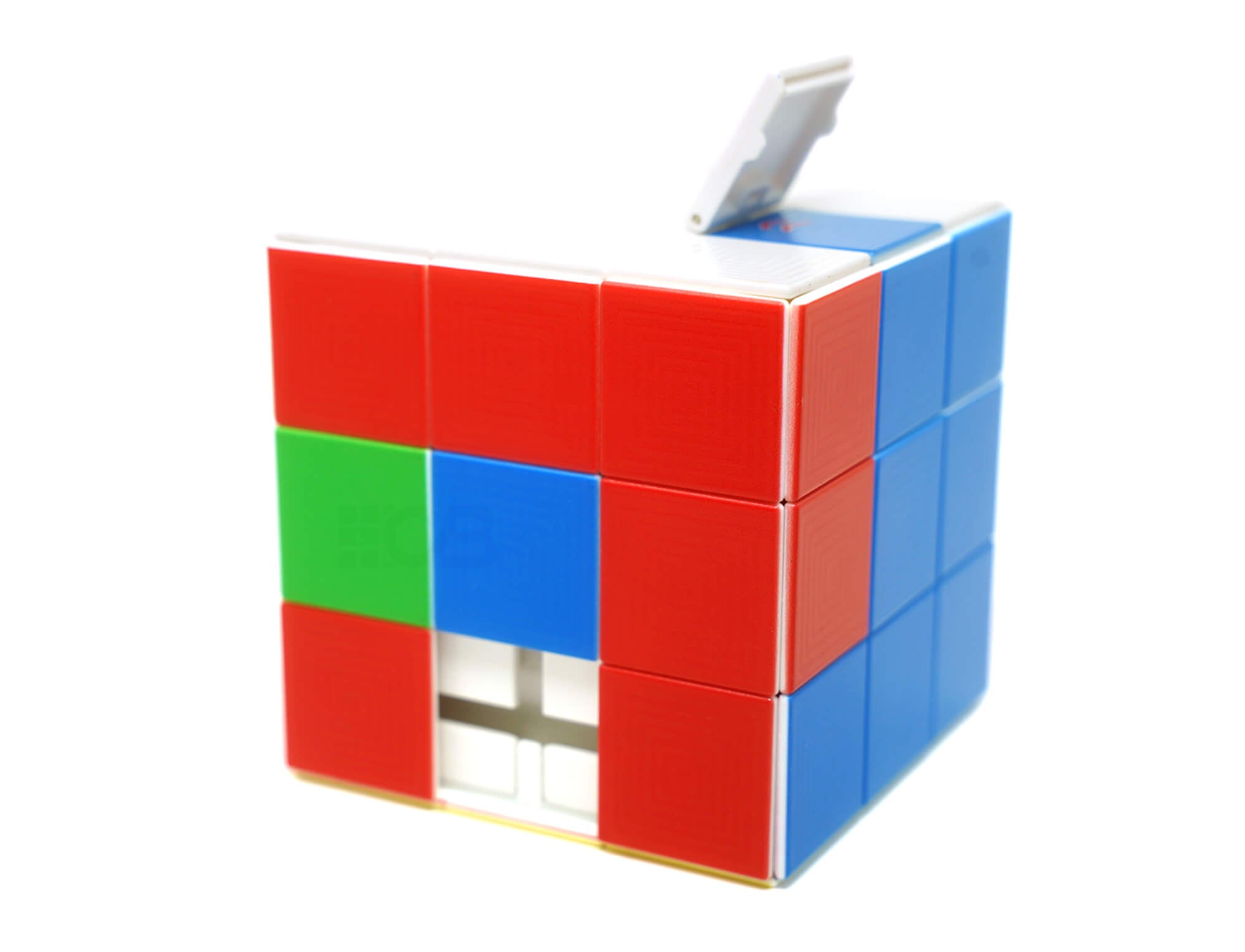 Vista lateral do Racha Cuca 3D evidenciando a estrutura tridimensional do puzzle