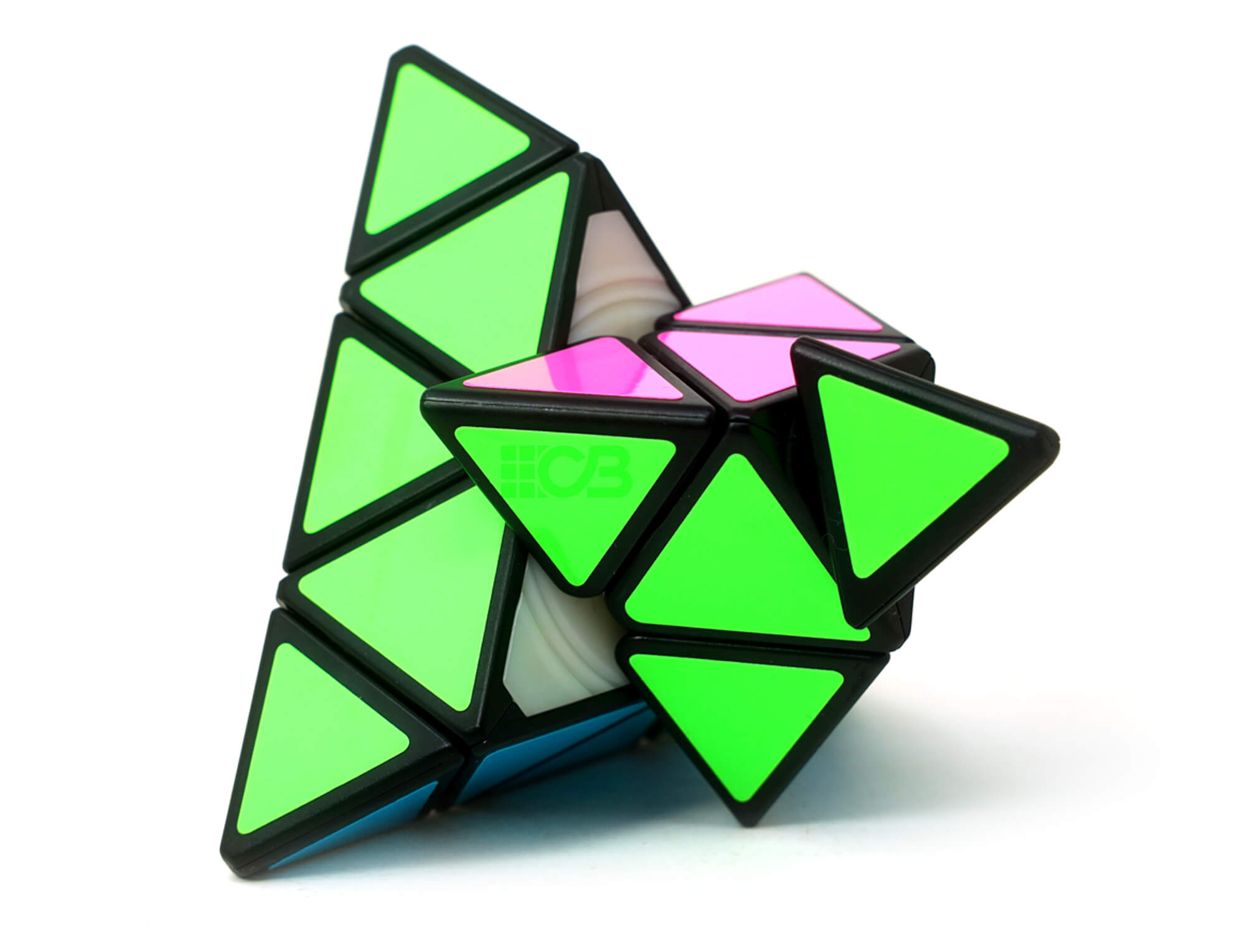 Pyraminx Fluorescente QiYi — vista frontal mostrando as cores vibrantes stickerless